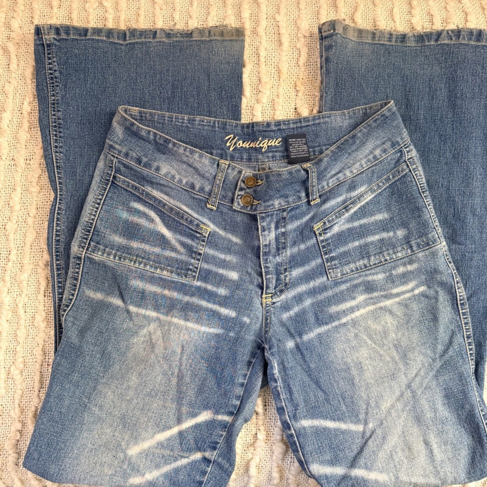 Y2k YOUNIQUE Low Rise Jrs Size 7 Flare Leg Distressed  Light Wash Retro‎ Vtg